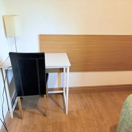 A Charming 1 Bed Artisan *